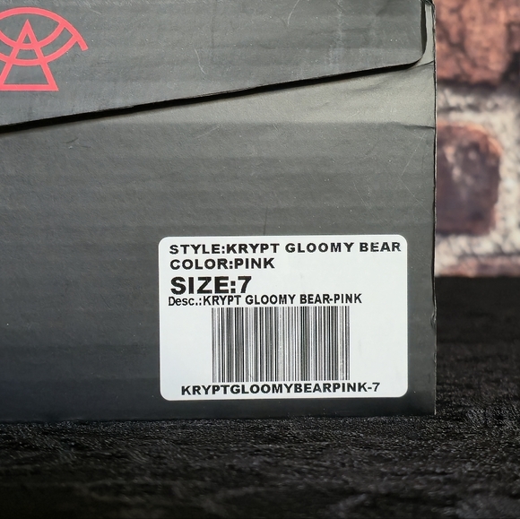 Pink and Red Platform Shoes with Cartoon Design - Picture 12 of 12